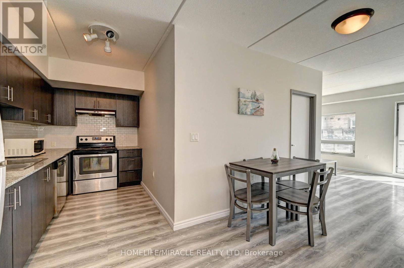 Waterloo, ON N2L3R2,275 Larch ST #209F