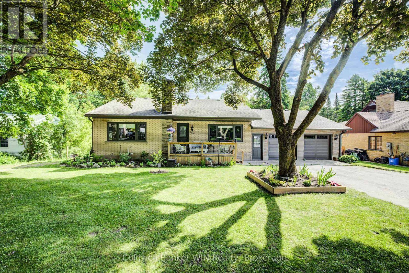 Wellington North (mount Forest), ON N0G2L1,150 NORMANBY STREET N