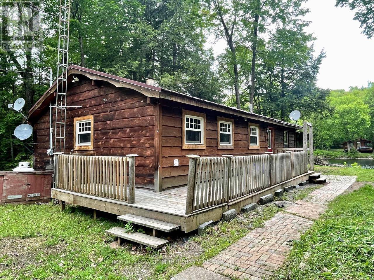 Bracebridge (oakley), ON P1L1X3,1143 SHERWOOD FOREST ROAD