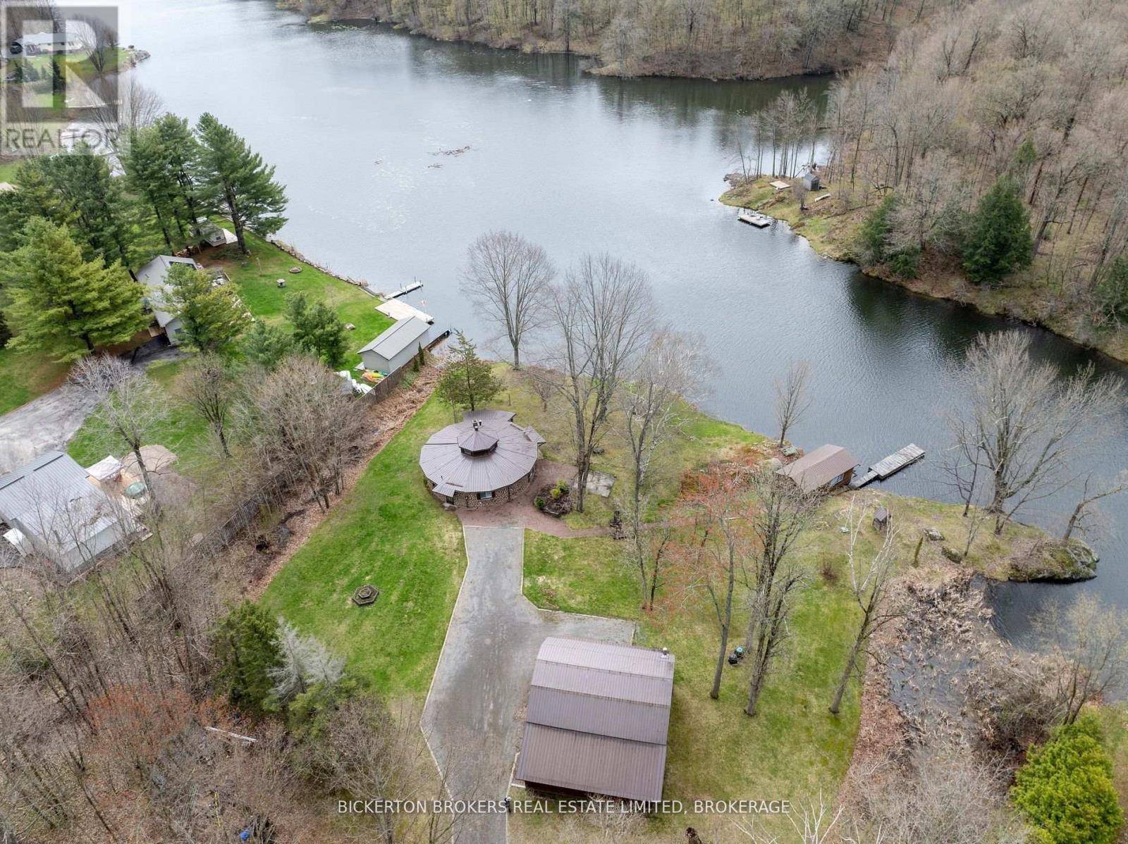 Leeds And The Thousand Islands, ON K0E1N0,851 RIDEAUWOOD LANE