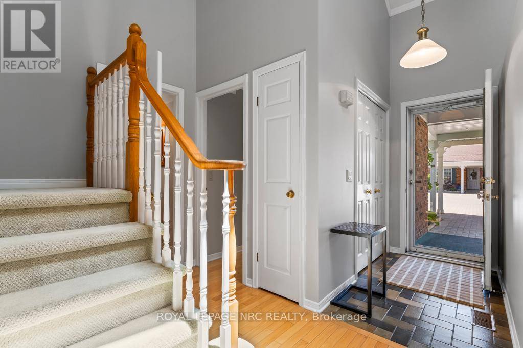 Lincoln (lincoln-jordan/vineland), ON L0R2C0,4095 PLUM TREE COURT