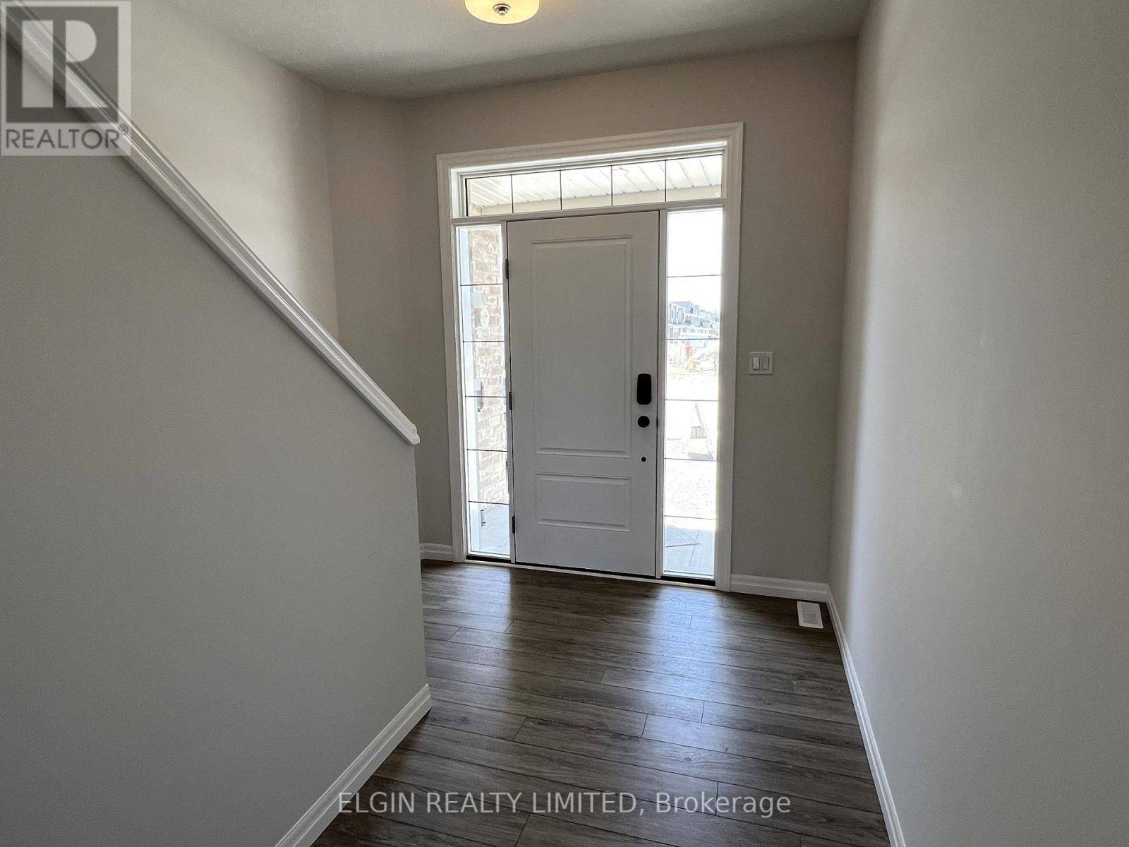 Tillsonburg, ON N4G0K4,65 BRAUN AVENUE