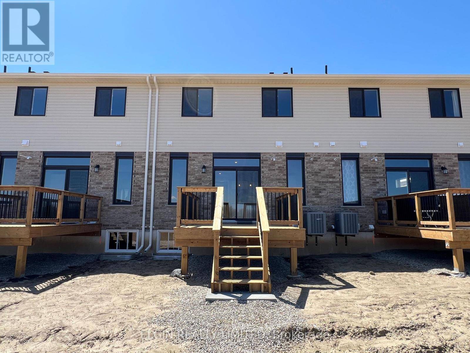 Tillsonburg, ON N4G0K4,65 BRAUN AVENUE