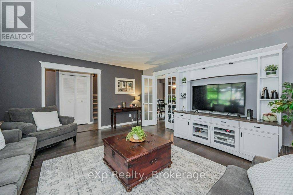 Guelph (pineridge/westminster Woods), ON N1L1G8,8 MALVERN CRESCENT