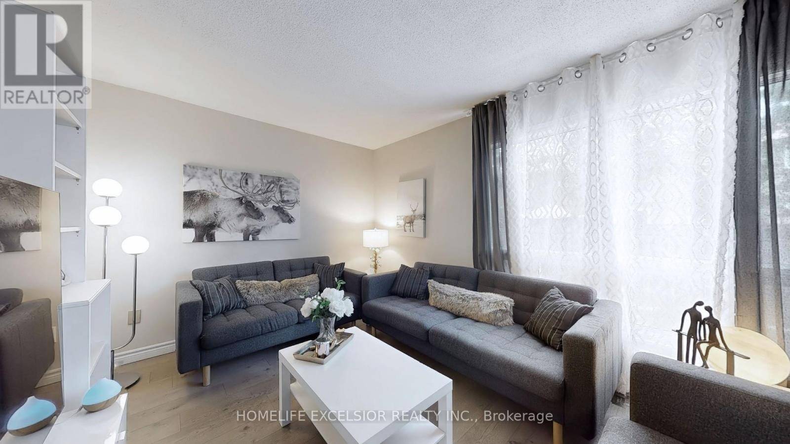 Hamilton (stoney Creek), ON L8E4X3,618 Barton ST #33