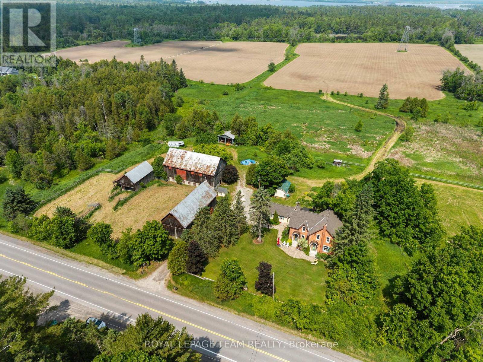 Ottawa, ON K0A1X0,2553 GALETTA SIDE ROAD