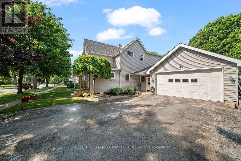 St. Catharines (port Dalhousie), ON L2N4P1,34 JOHN STREET