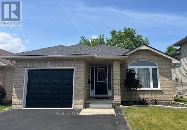 Norfolk (simcoe), ON N3Y5J8,15 LANDON AVENUE