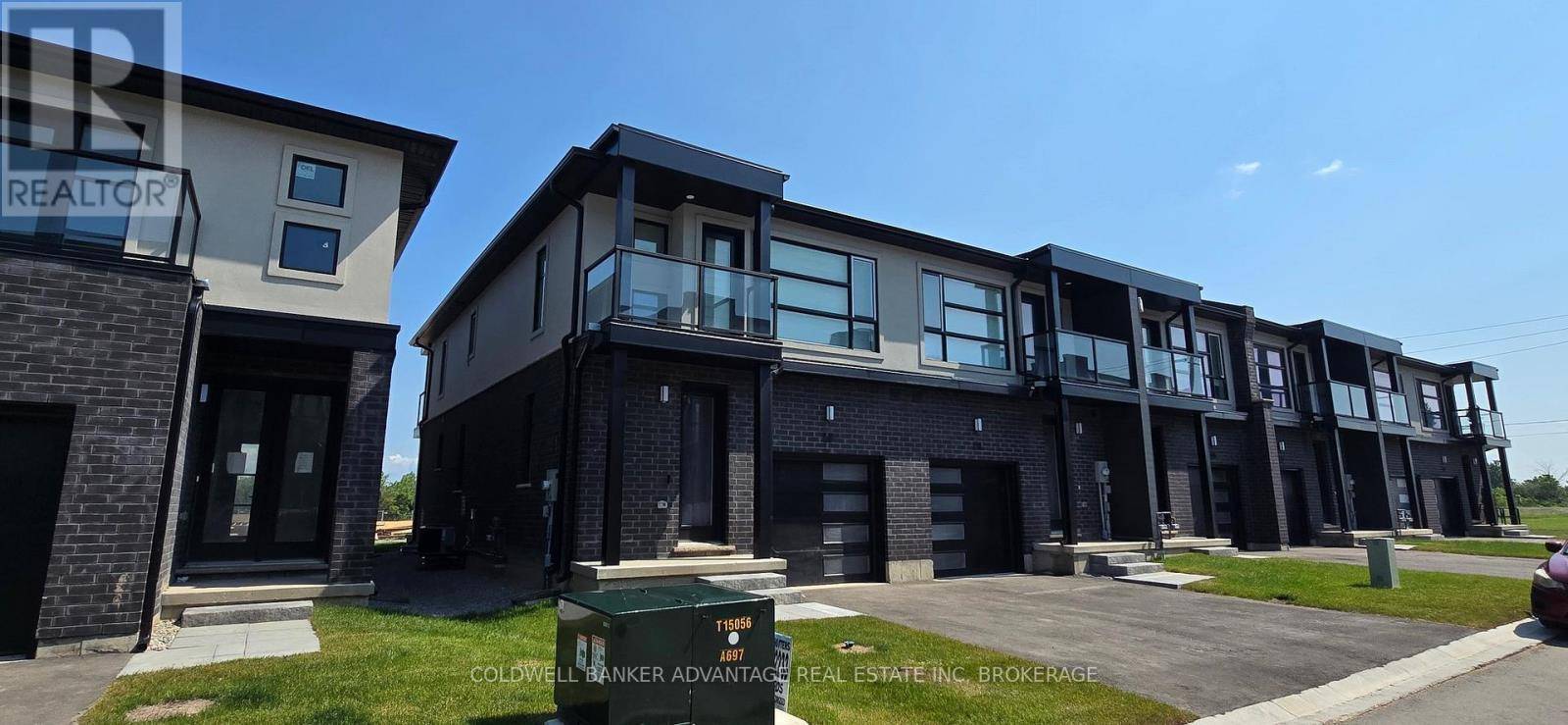 Welland (lincoln/crowland), ON L3B0N8,58 WARREN TRAIL E