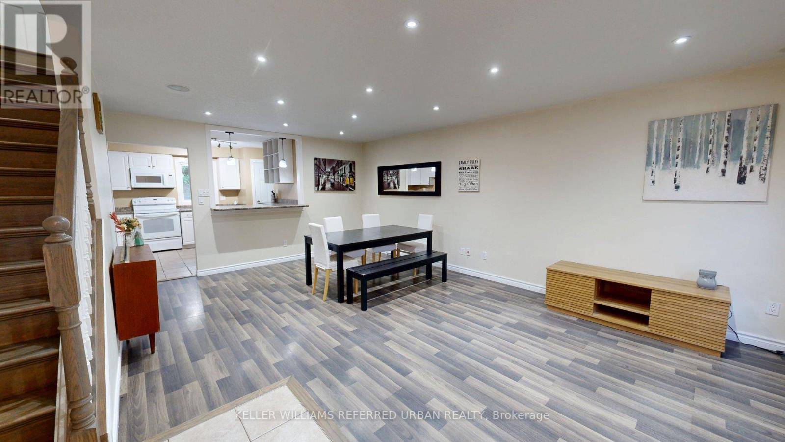 London East (east A), ON N5Y5H8,311 Vesta RD #5