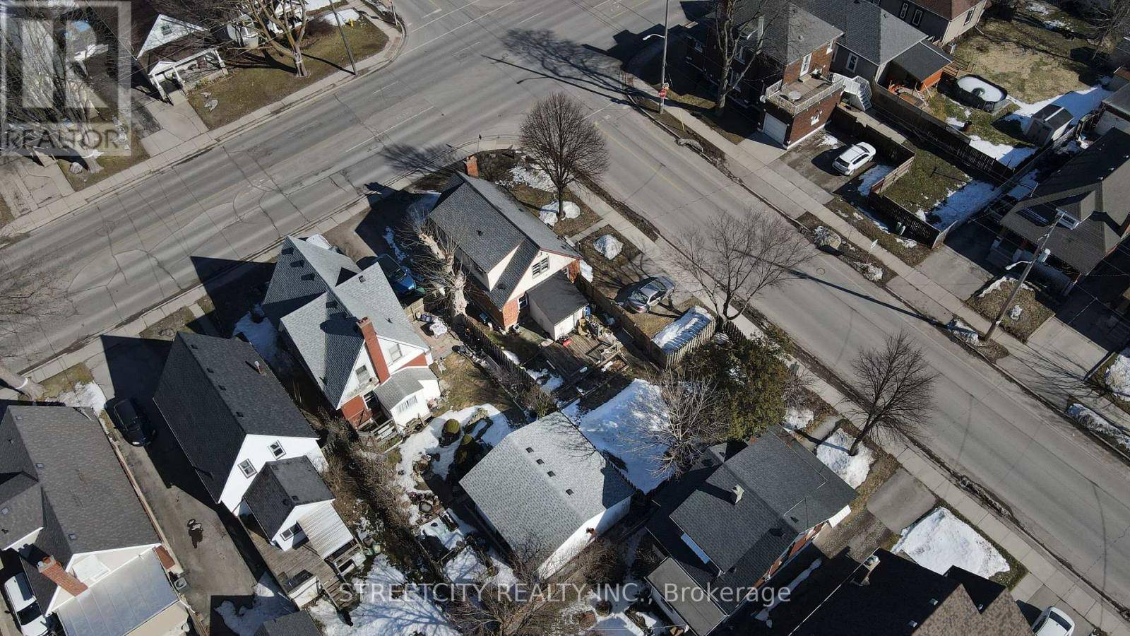 London East (east M), ON N5W2N2,1203 FLORENCE STREET
