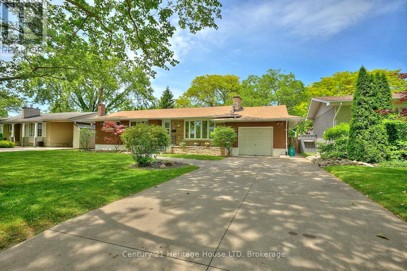 St. Catharines (glendale/glenridge), ON L2T2G3,7 ST. JULIEN DRIVE