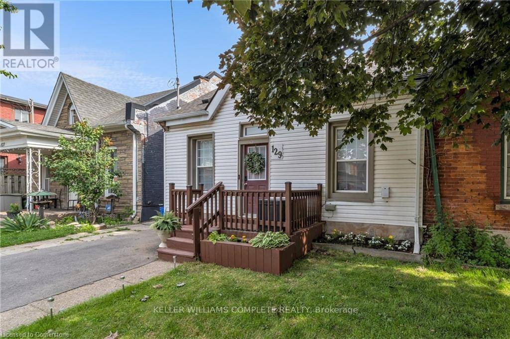 Hamilton (beasley), ON L8L3L6,129 BIRGE STREET
