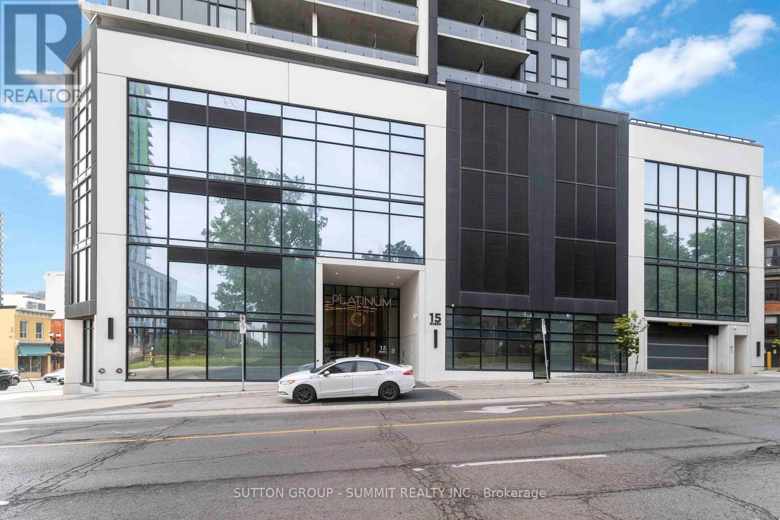 Hamilton (central), ON L8P0C6,15 Queen ST South #1709