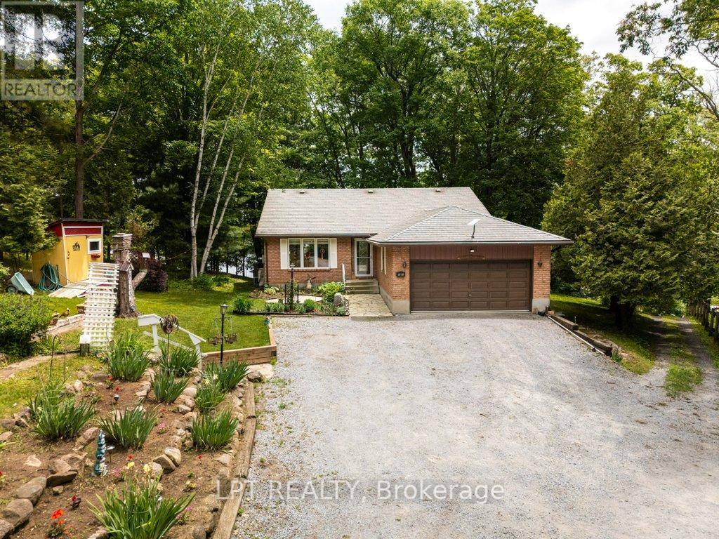 Frontenac (frontenac South), ON K0H2V0,31 ACORN LANE