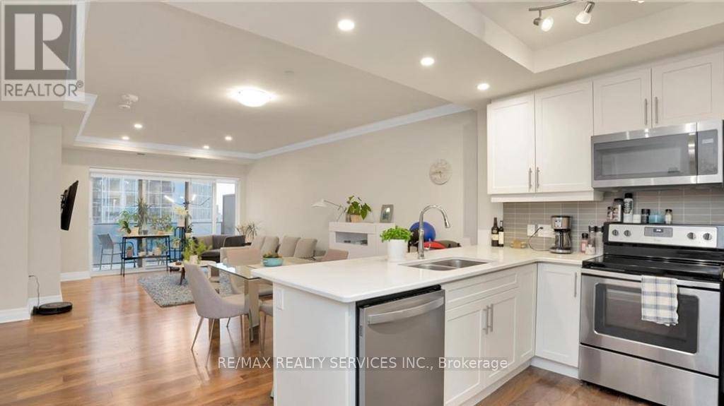 London East (east F), ON N6A2S6,505 Talbot ST #1205