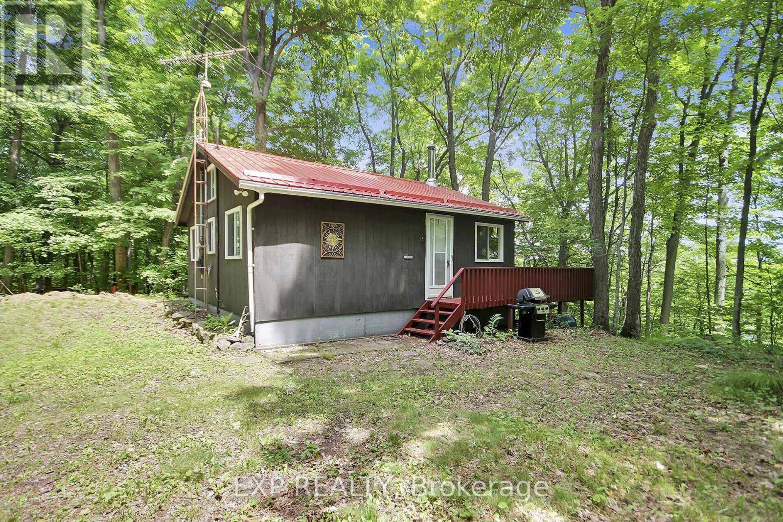 Frontenac (frontenac South), ON K0H2B0,59 FAIRHAVEN LANE
