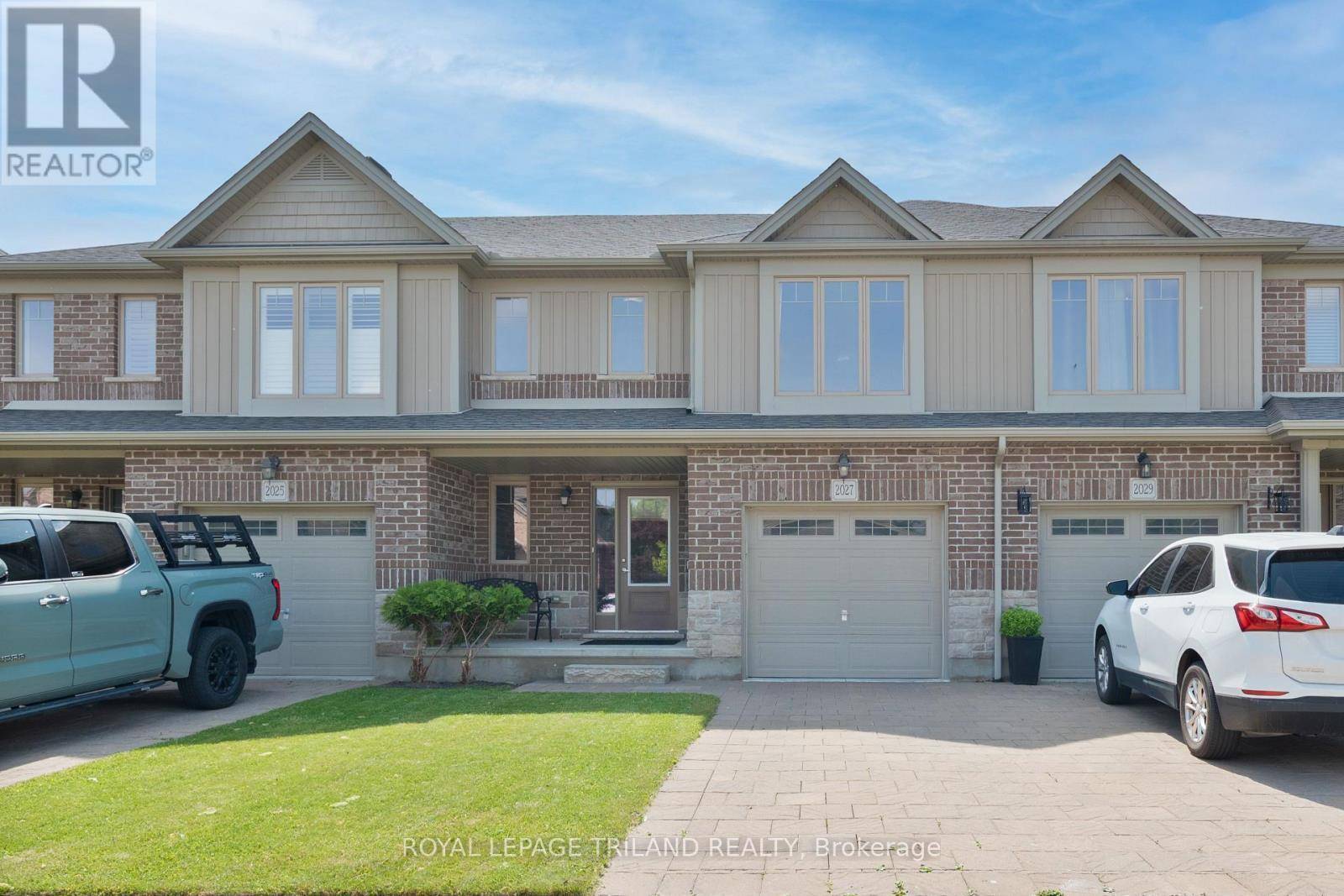 London North (north D), ON N5X0L7,2027 PENNYROYAL STREET