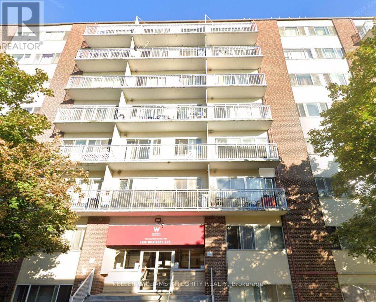 Ottawa, ON K1Z8H4,1435 Morisset AVE ##112
