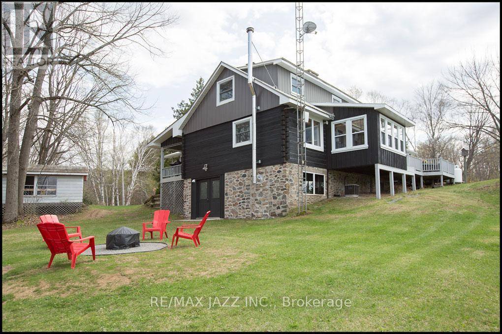 Bancroft, ON K0L1C0,1452 SOUTH BAPTISTE LAKE ROAD