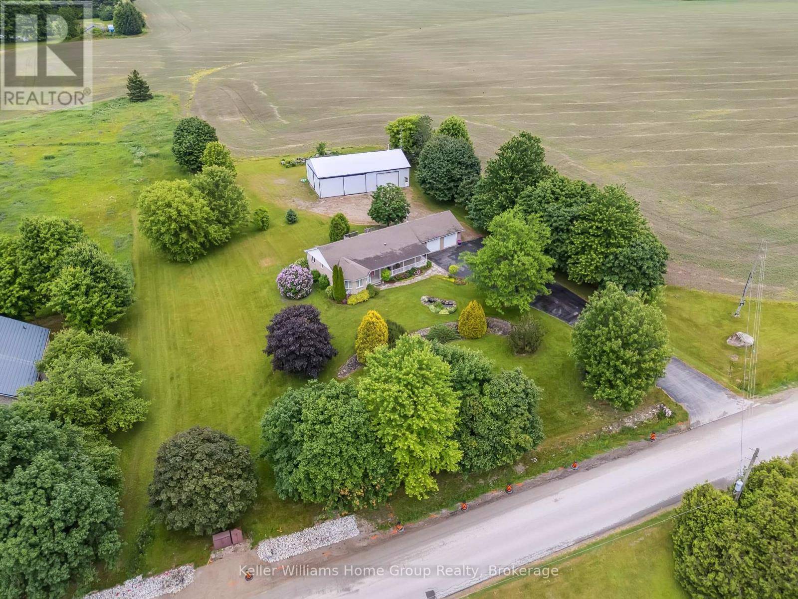 Centre Wellington (fergus), ON N1M2W5,6375 SECOND LINE