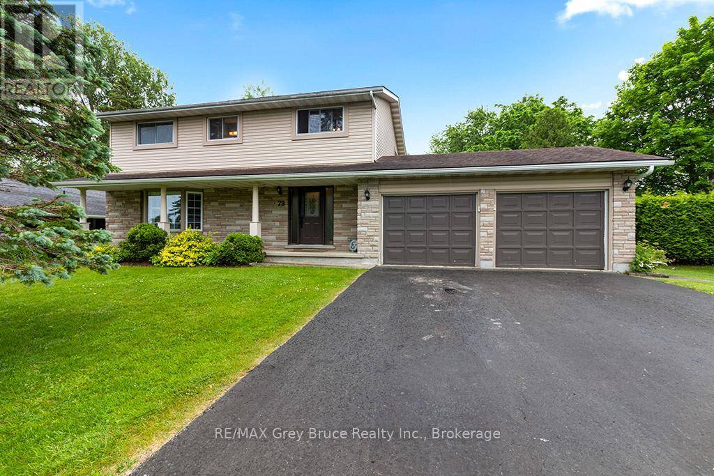 Meaford, ON N4L1E6,79 FARRAR STREET