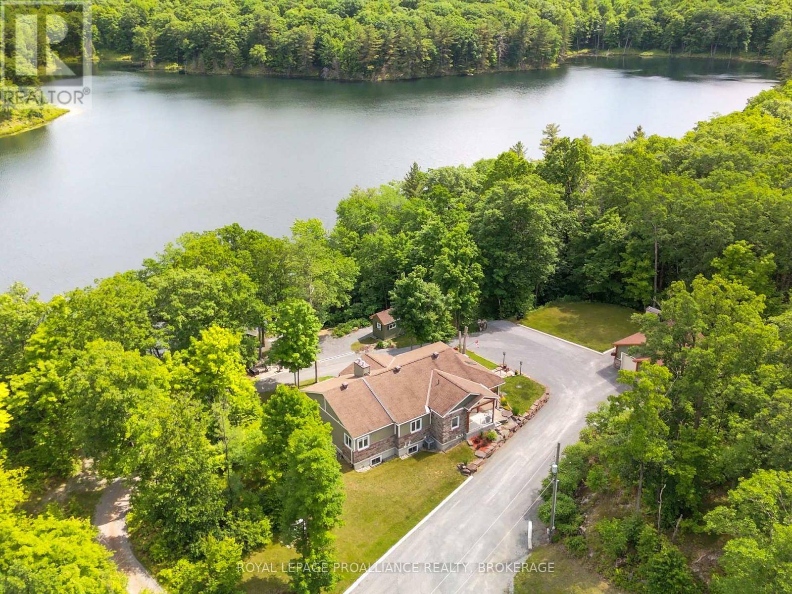 Frontenac (frontenac South), ON K0H1T0,3670B WESTPORT ROAD