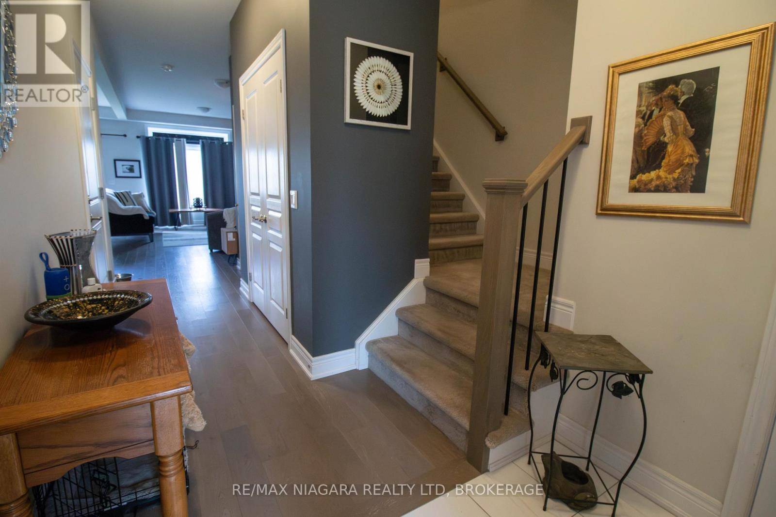 St. Catharines (haig), ON L2R0B8,24 MANHATTAN COURT