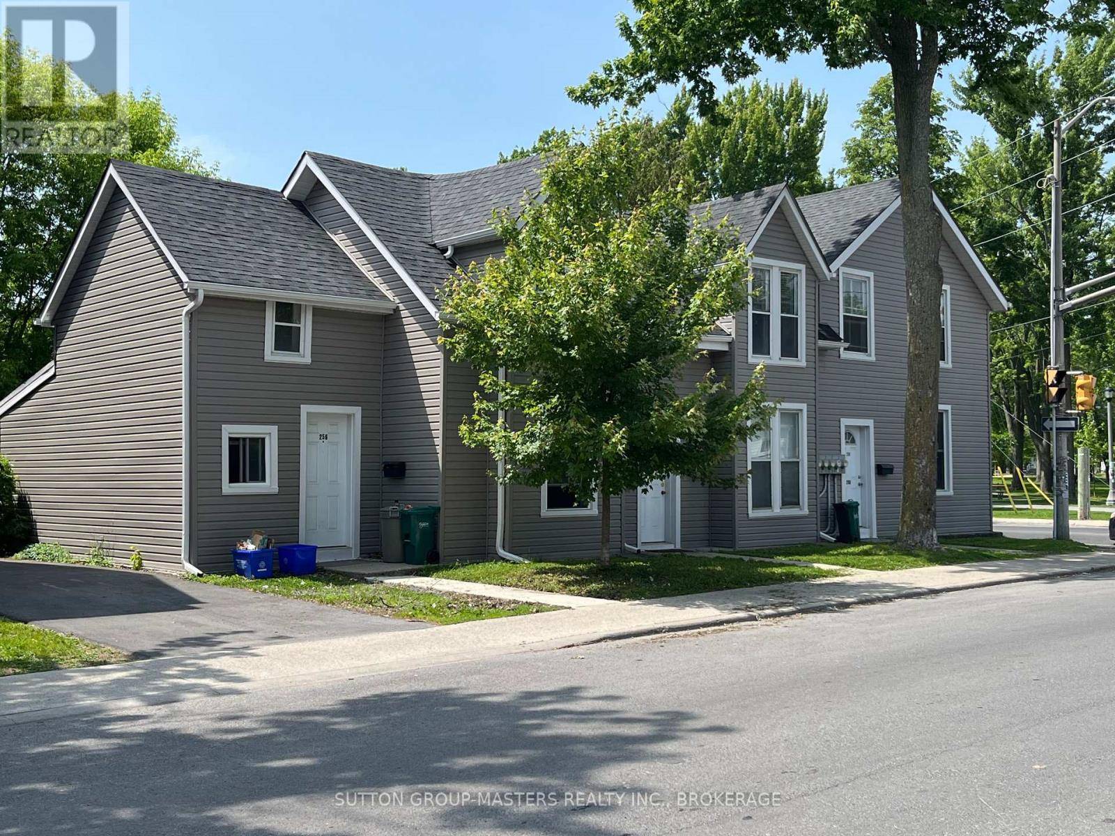 Kingston (central City East), ON K7L3S2,260 ALFRED STREET