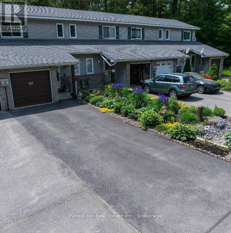 Bracebridge (macaulay), ON P1L2H8,151 PINE STREET