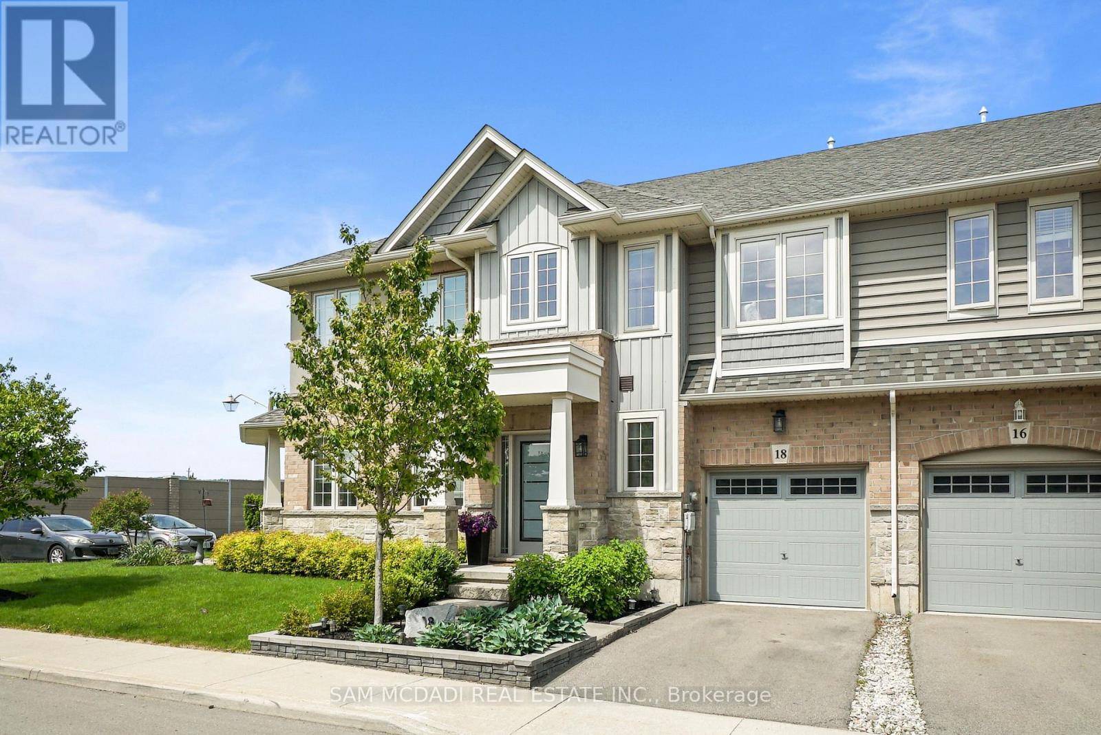 Grimsby (grimsby Beach), ON L3M0H4,18 BEAU CHATEL LANE