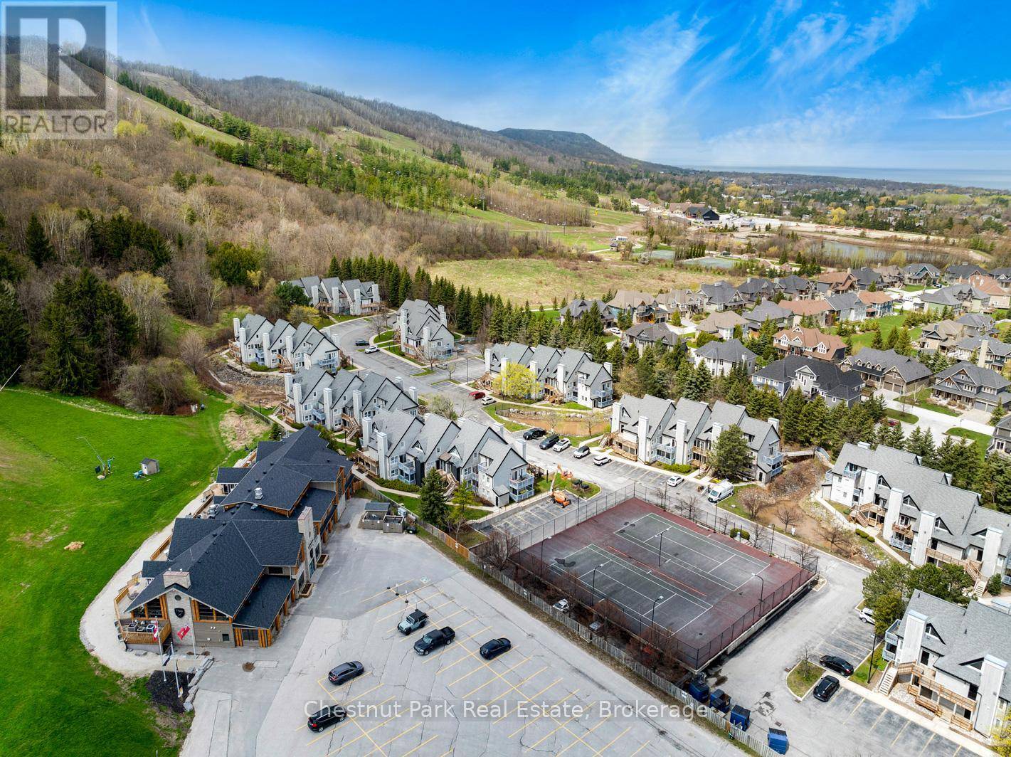 Blue Mountains, ON L9Y0N6,796468 Grey Road 19 #406