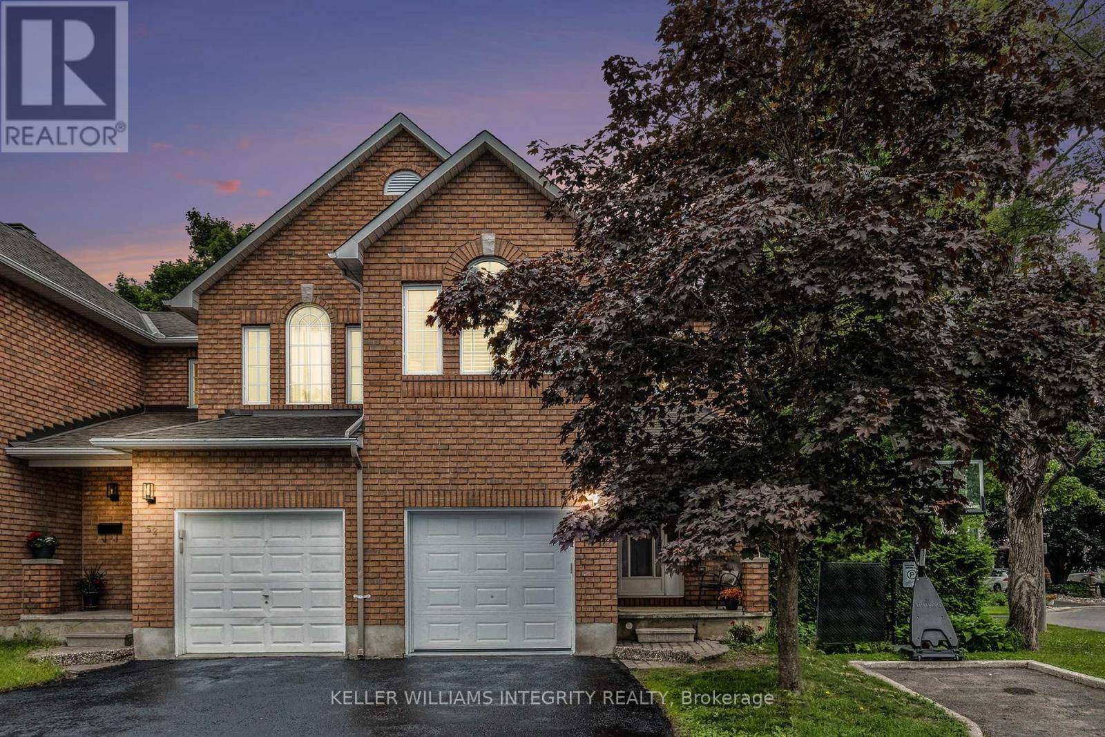 Ottawa, ON K1B1C2,50 ROSEANNE LANE