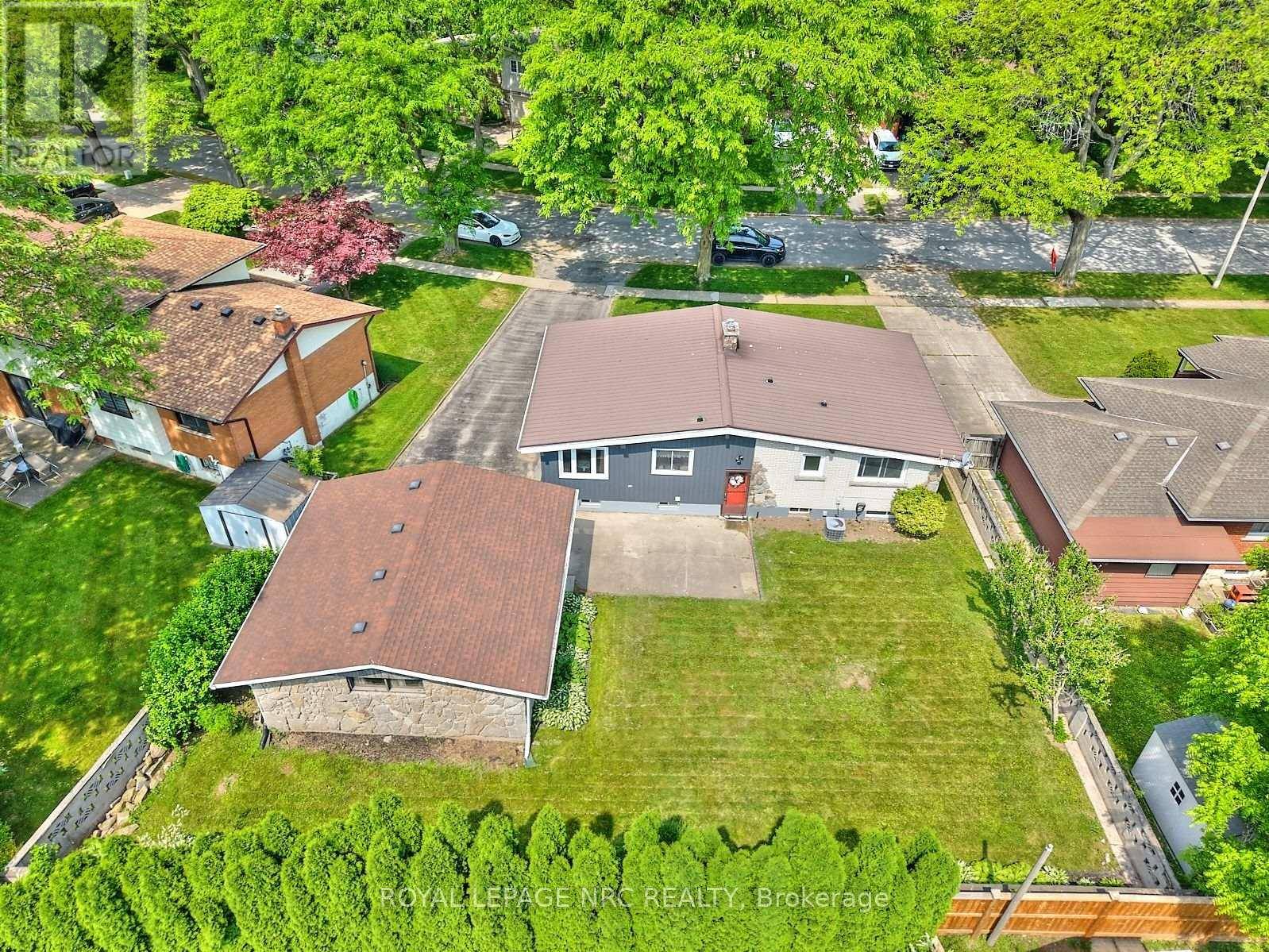 Niagara Falls (morrison), ON L2E6J9,4206 GLENAYR AVENUE
