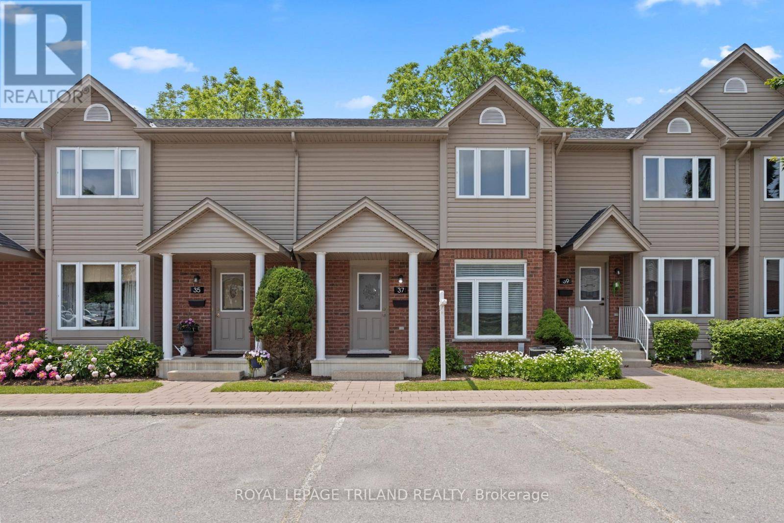 London North (north C), ON N5X4S1,1921 Father Dalton AVE #37