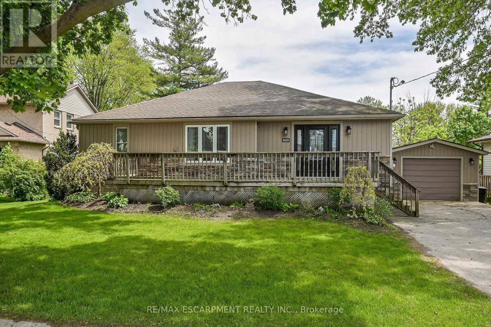 Haldimand (dunnville), ON N1A2T8,423 GEORGE STREET