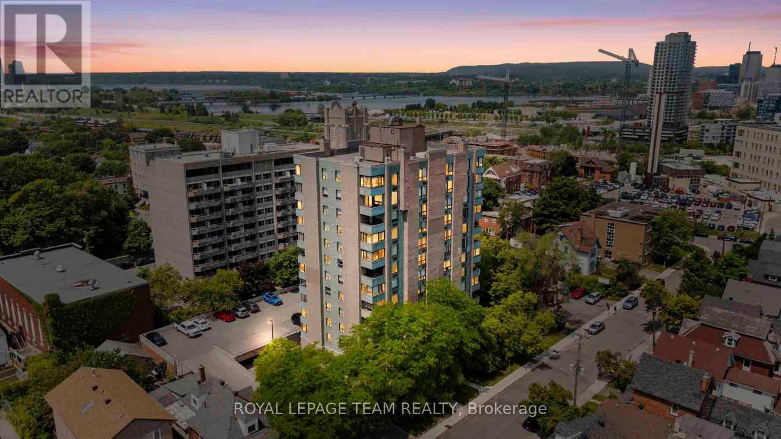 Ottawa, ON K1R7T5,40 ARTHUR ST #804