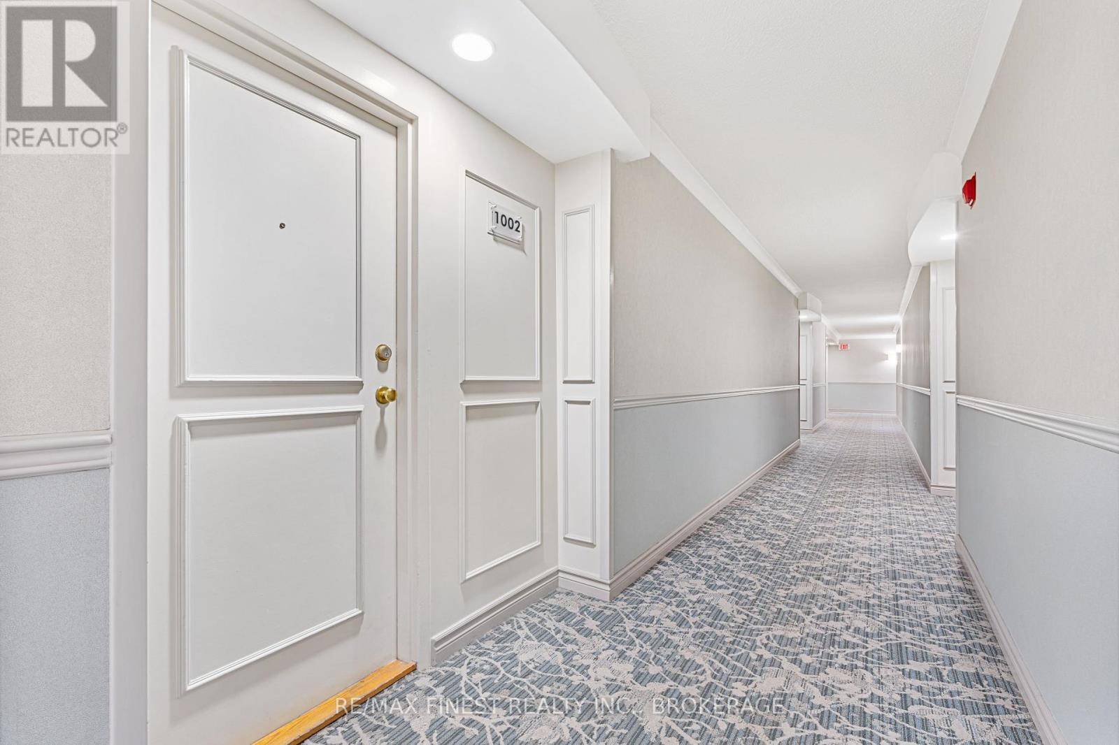 Kingston (central City East), ON K7L2Y6,165 Ontario ST #1002