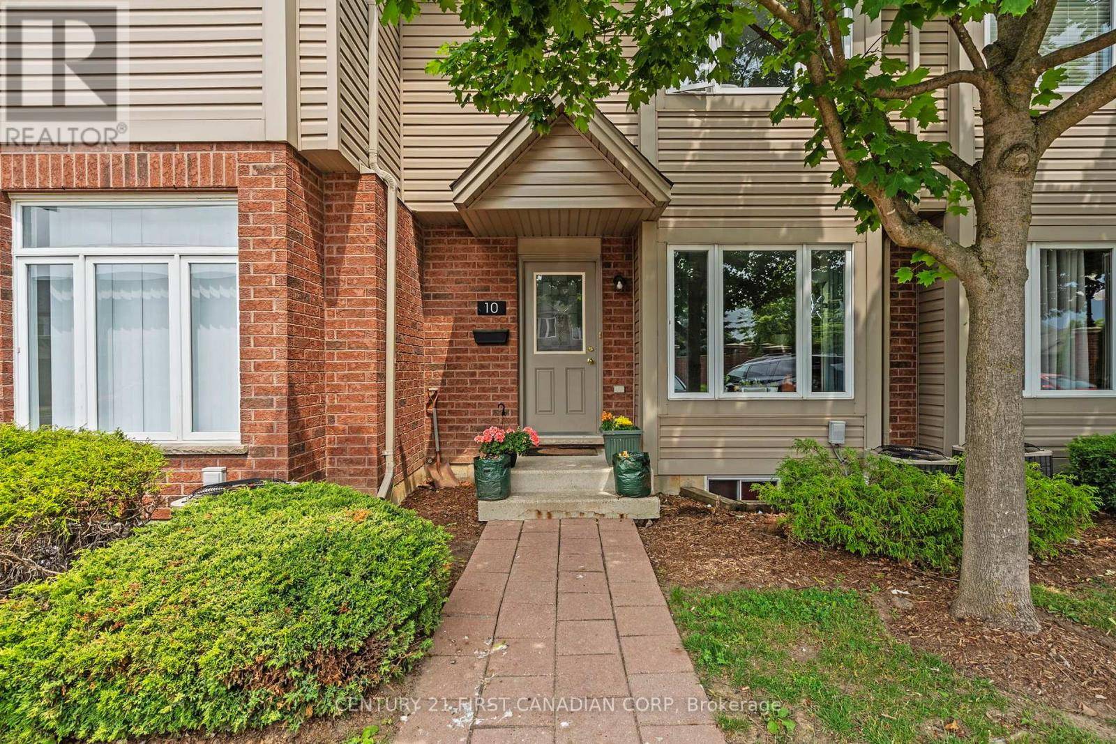 London North (north C), ON N5X4S1,1921 Father Dalton AVE #10