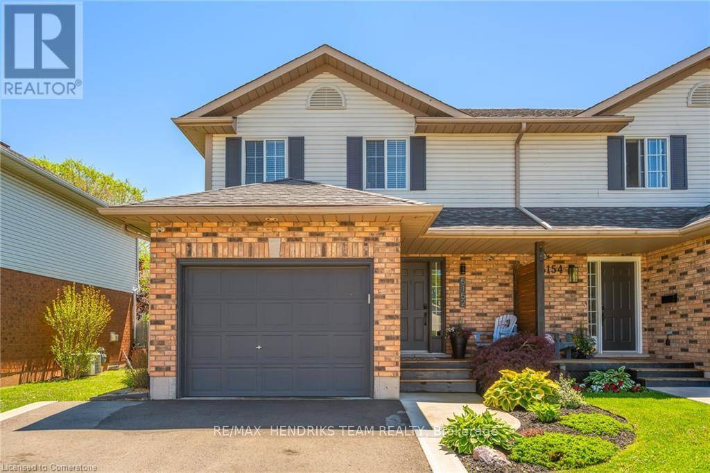 Lincoln (beamsville), ON L0R1B8,5152 MULBERRY DRIVE