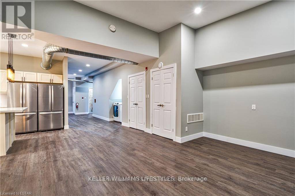 London East (east F), ON N6A1G1,118 Dundas ST #2