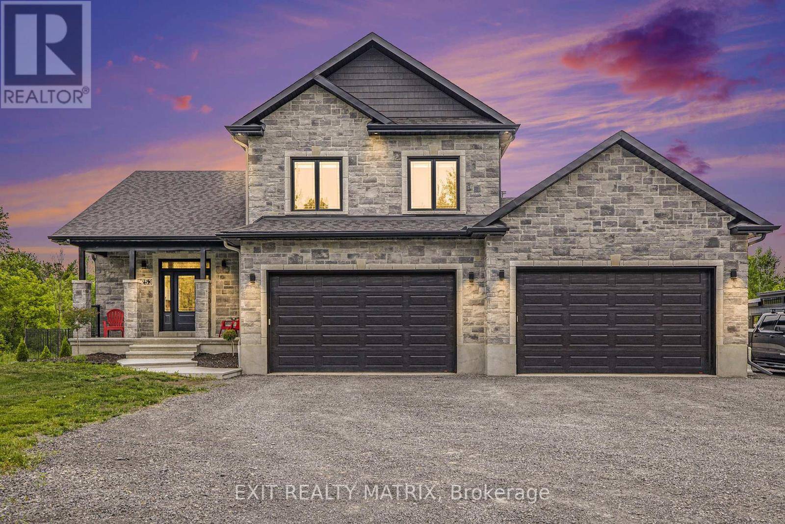 Clarence-rockland, ON K0A3N0,3253 MAISONNEUVE ROAD