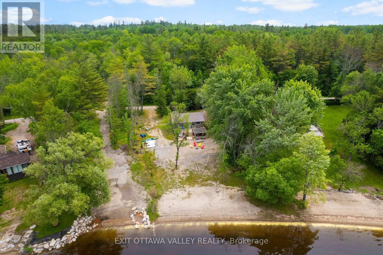 Whitewater Region, ON K0J2L0,303 GERVAIS ROAD
