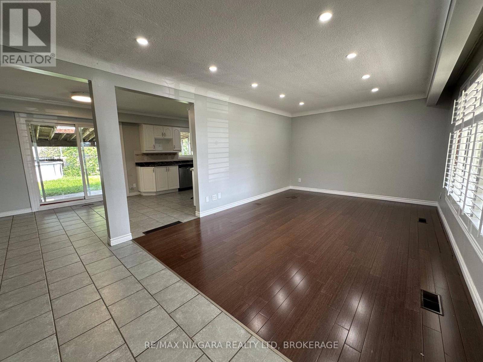 Welland (prince Charles), ON L3C2T6,182 WILLSON RD #MAIN