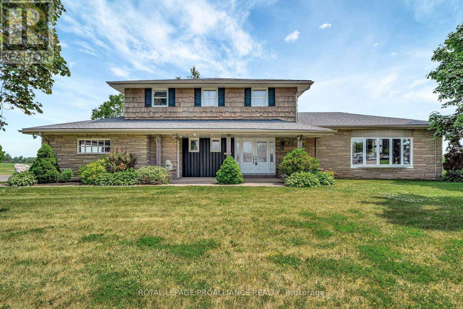 Belleville (belleville Ward), ON K8N0L7,6864 HIGHWAY 62