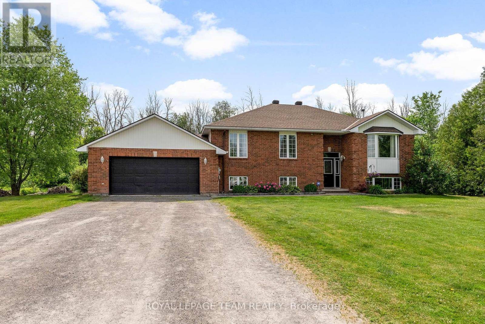 Mcnab/braeside, ON K7S3G9,79 MOUNTAIN VIEW ROAD