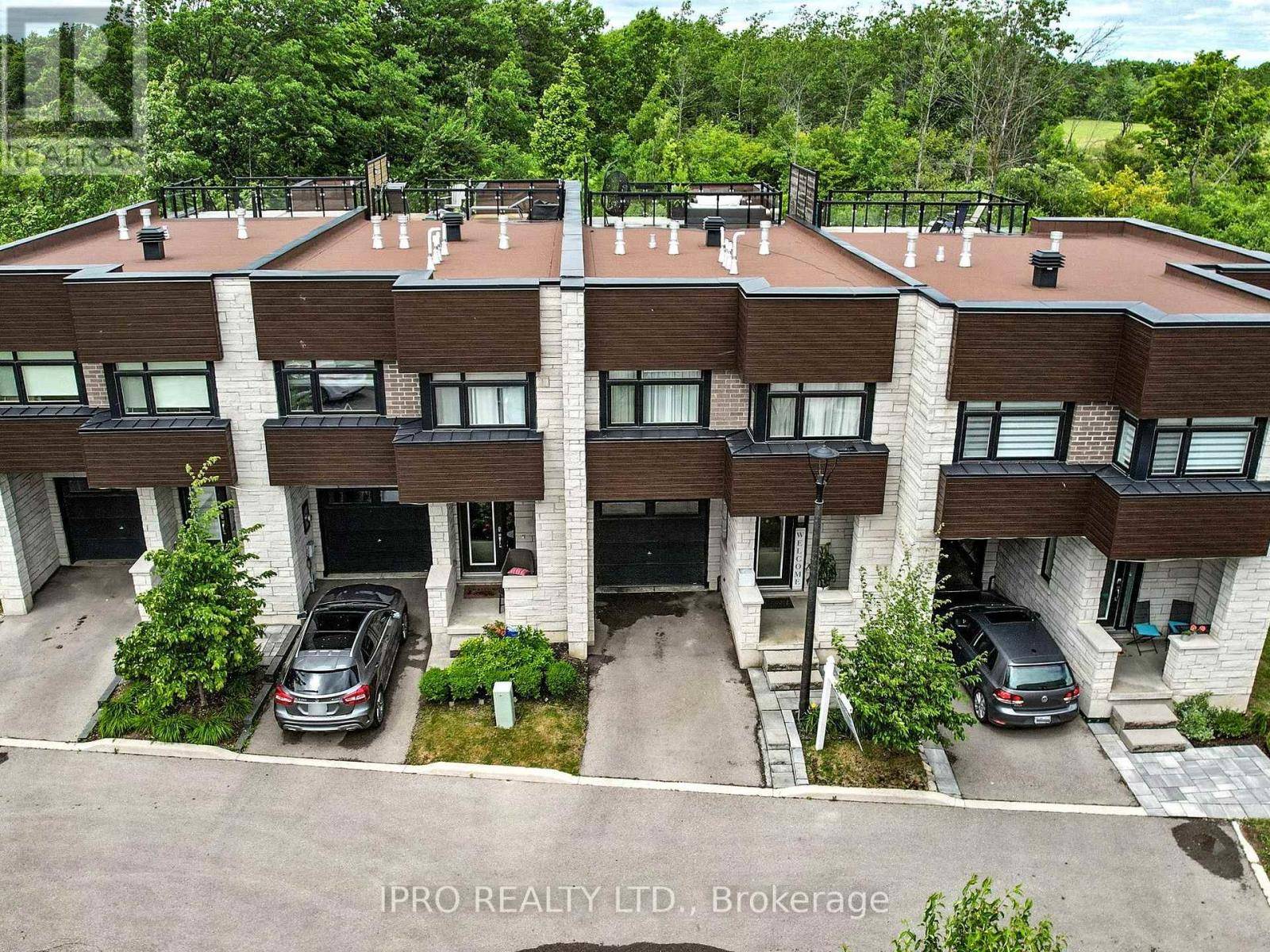 Hamilton (stoney Creek Mountain), ON L8J0K9,35 Midhurst HTS #30
