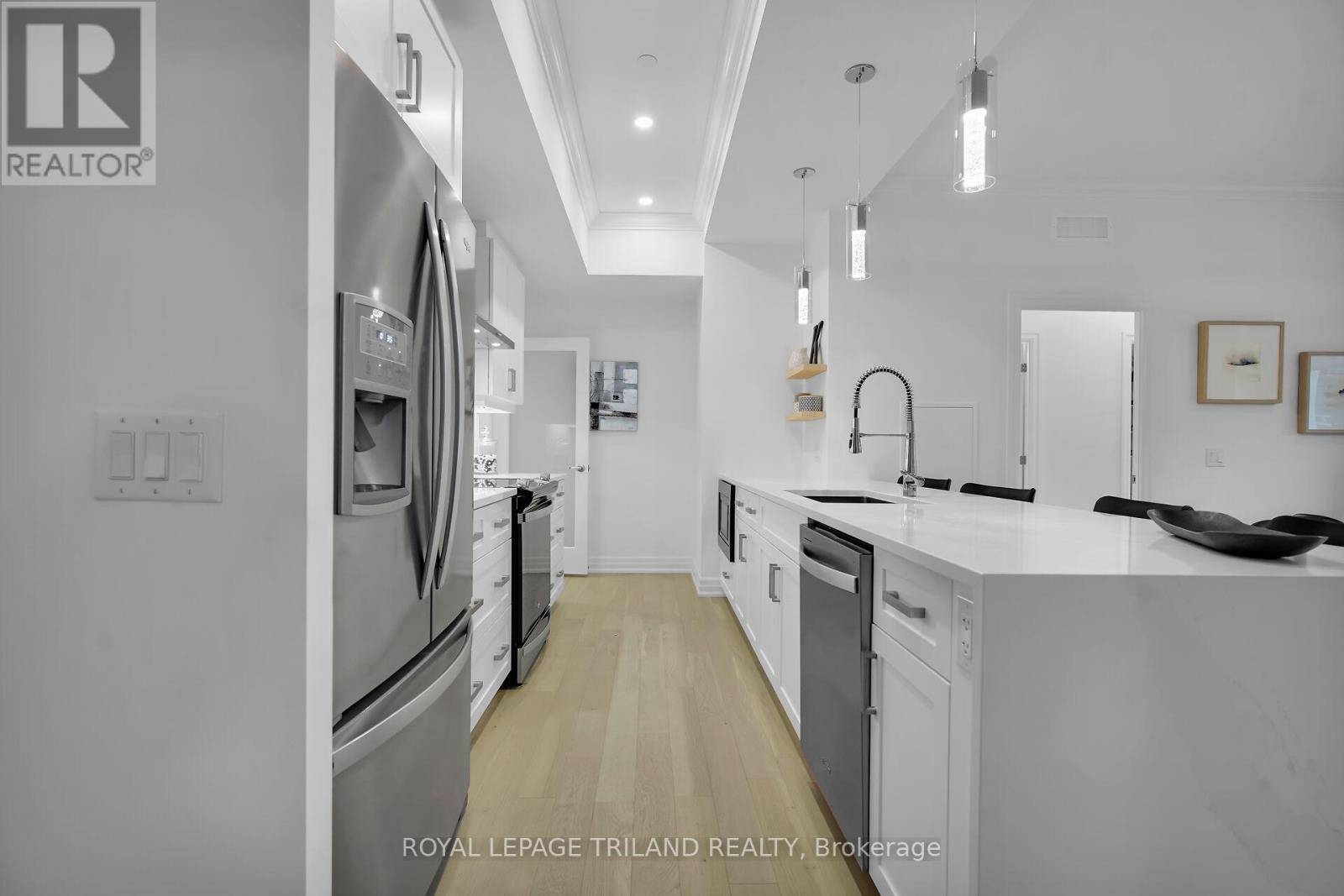 London North (north R), ON N6G0Z3,480 Callaway RD #209