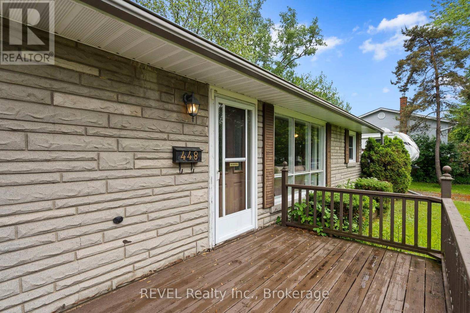 Fort Erie (crescent Park), ON L2A4P7,448 CRESCENT ROAD