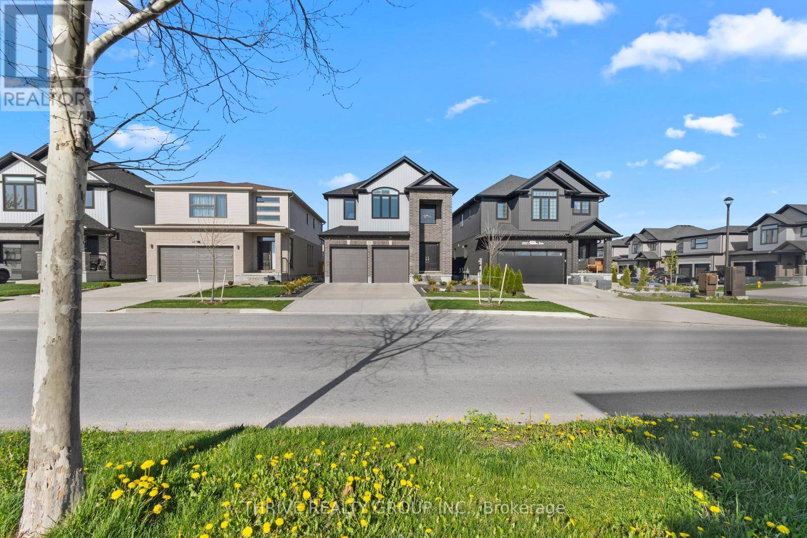 London North (north E), ON N6G0A7,2128 CORONATION DRIVE